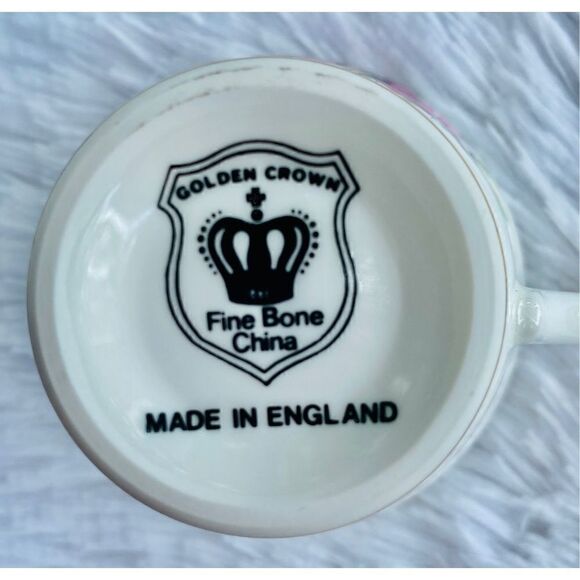 Vintage Golden Crown Fine Bone China Rose Teacup And Saucer Set - Picture 11 of 12